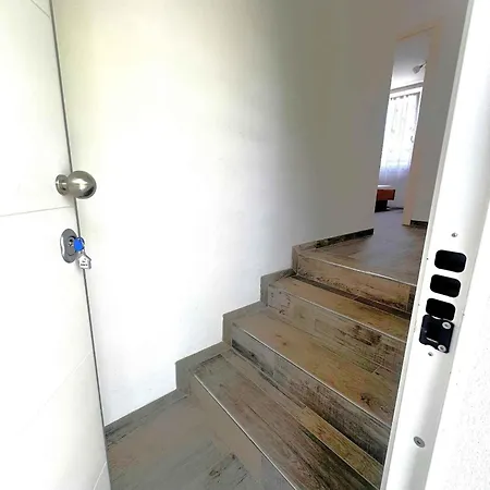 Lägenhet In 54733